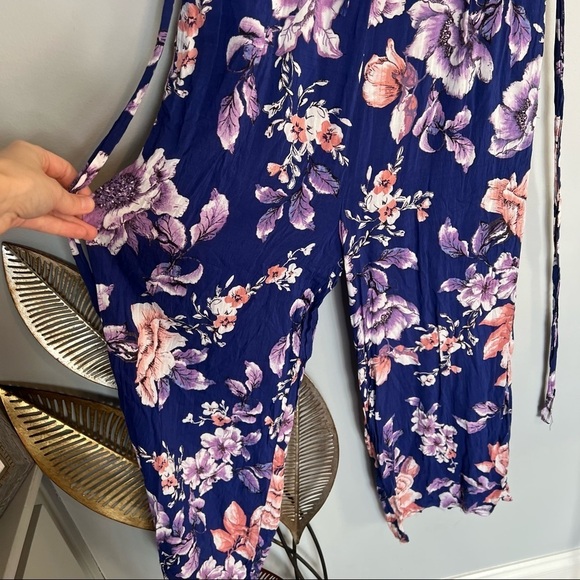 JOA Open-back Floral Print Jumpsuit In Cobalt Floral - Picture 6 of 11